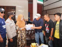Menuju Tulungagung, Perwakilan Aremania & Polres Malang Takziah ke Keluarga Aipda Andik Purwanto