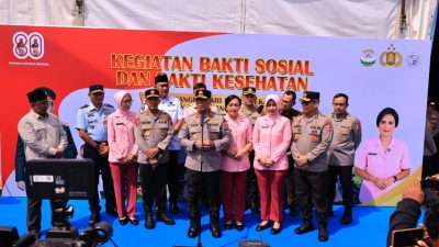 Wakapolri Tinjau SMA Kemala Taruna Bhayangkara dan Gelar Bakti Sosial serta Bakti Kesehatan Bersama Dokkes Polri di Bogor