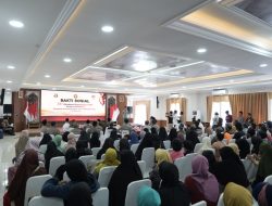 Polri dan Alumni Akpol 1990 Tebarkan Kepedulian Lewat Baksos di Kutai Kartanegara