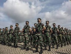 RUU Siber hingga Perpanjangan Pensiun: Jalan Sunyi Militerisasi di Era Demokrasi di HUT ke 80 TNI