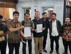 Koalisi Sipil Gugat UU TNI ke MK, Serahkan 85 Bukti Pelanggaran Prinsip Reformasi Militer