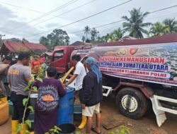 Warga Tapanuli Tengah Sampaikan Terima Kasih kepada Baintelkam Polri atas Kepedulian Bantuan Air Bersih