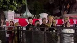 Antusiasme Kemerdekaan, Warga Sudah Berada di Istana Sejak Dini Hari