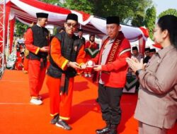 Kapolri Sigit Dianugerahi Anggota Kehormatan Tapak Suci, Sebut Polri Bagian dari Keluarga Besar Muhammadiyah