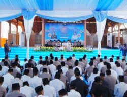 Ngaji Kebangsaan Bersama Gus Baha, Kapolri Tekankan Pentingnya Sinergi Ulama dan Umara